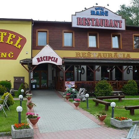Motel Ranc Ruzomberok Bagian luar foto